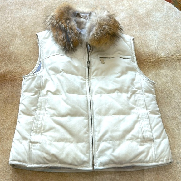 WOOLRICH women’s Medium reversible duck down vest with fur collar - Picture 1 of 6